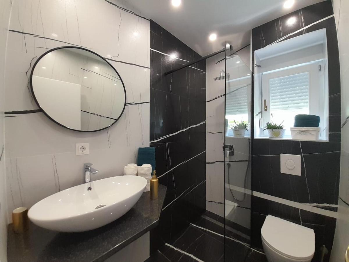 Apartments San Paulo Omiš Zewnętrze zdjęcie